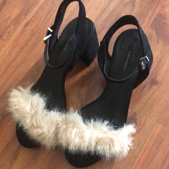 Zara Shoes - Zara Fur sandals. Size 7 black beige